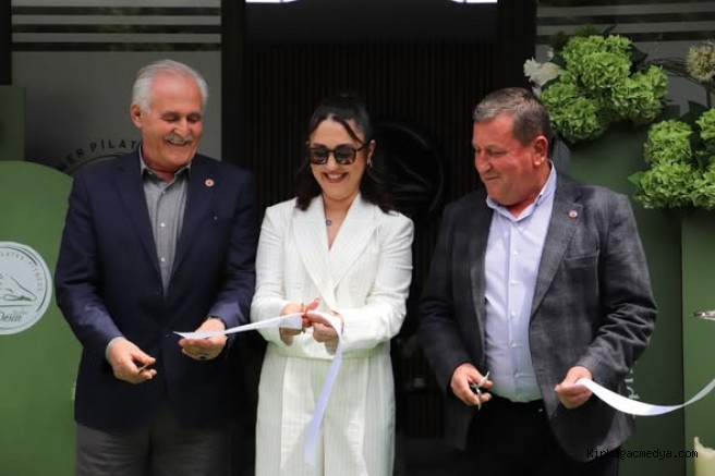 Kırkağaç İlçemizde Studio Desen Spor Salonu açıldı.