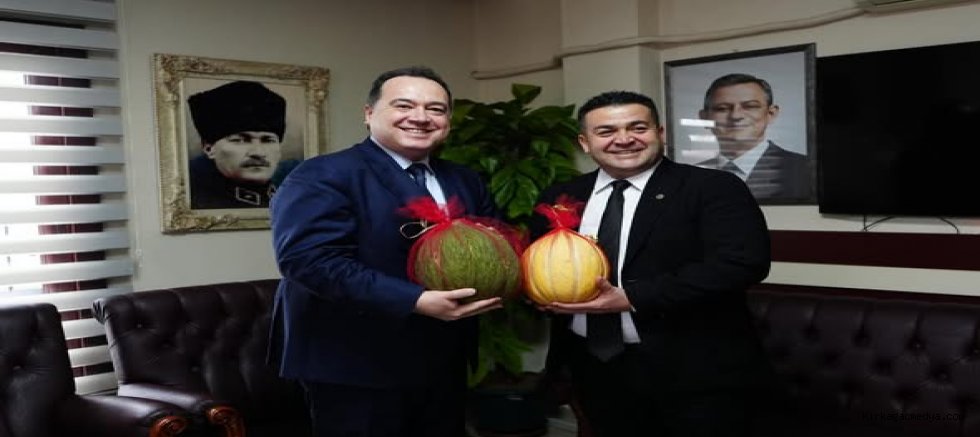 BESİM DUTLULU ÜSTÜN DÖNMEZ'İ ZİYARET ETTİ