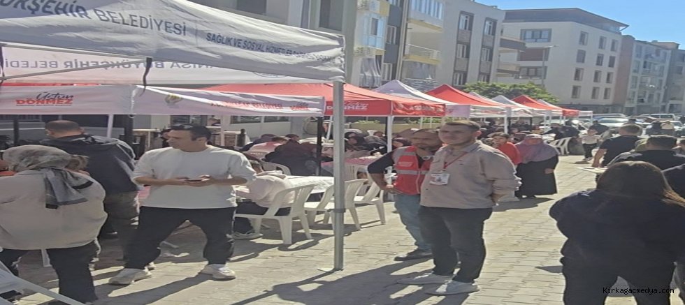 BÜYÜKŞEHİRDEN  YEMEK HAYRI 