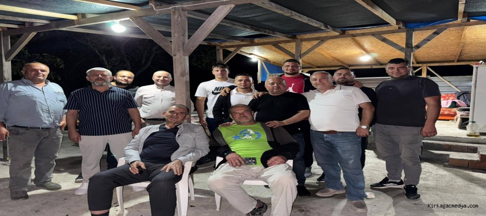 NECİP AL'A MORAL YEMEĞİ 