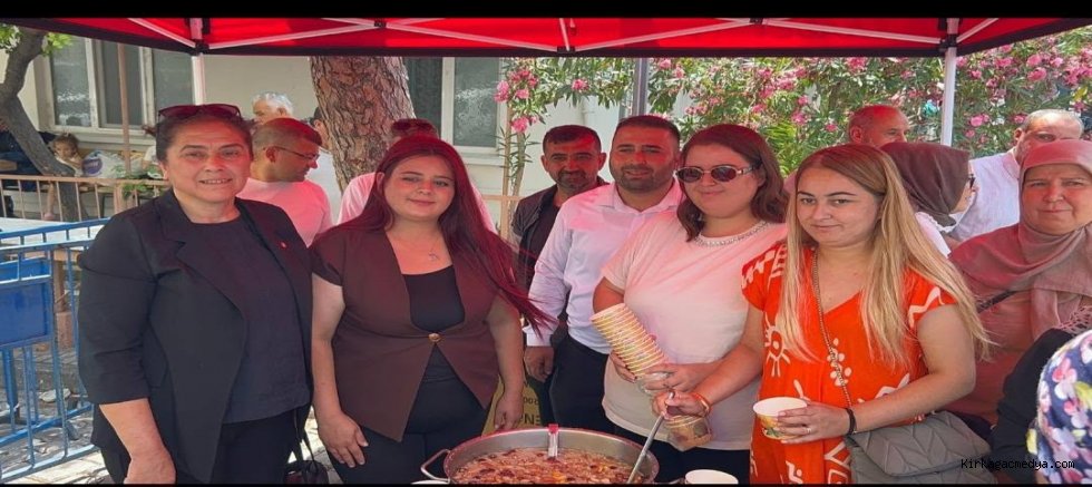SAADET PARTİSİNDEN AŞURE HAYRI