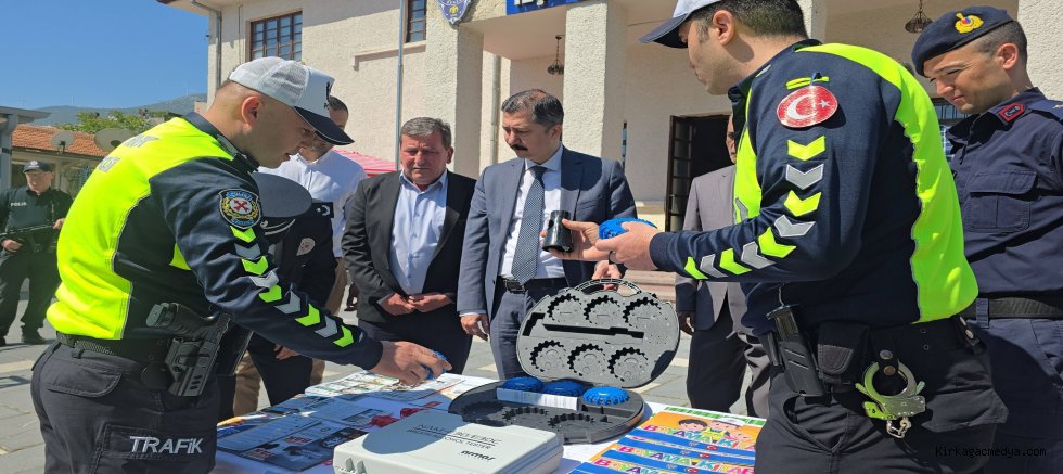  TRAFİK HAFTASI ETKİNLİKLERİ DEVEM EDİYOR