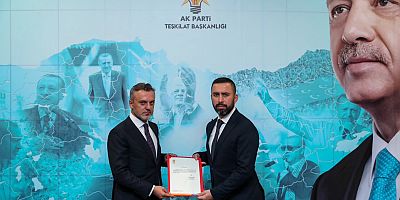AK PARTİ İLÇE BAŞKANLIĞINA İSMAİL DÜRÜST GETİRİLDİ 