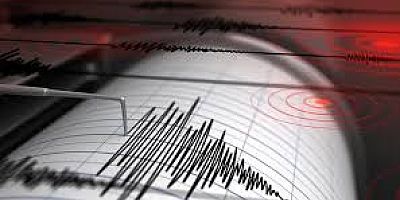 AKHİSARDA DEPREM