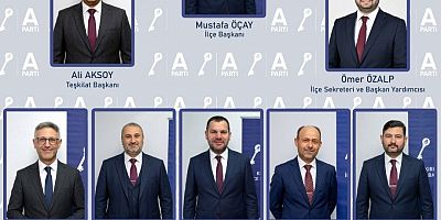 ANAHTAR PARTİ İLÇE YÖNETİMİNİ TANITTI