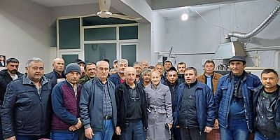 AYNUR AKKOYUN IŞIKLAR VE MUSAHOCA HALLERİNDE 
