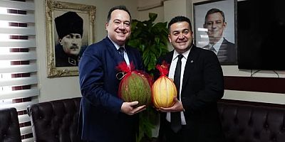 BESİM DUTLULU ÜSTÜN DÖNMEZ'İ ZİYARET ETTİ