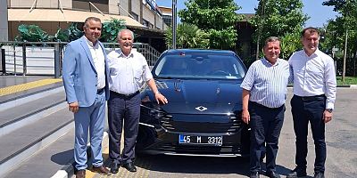 Büyükşehirden Belediyemize Hibe TOGG Hizmet Aracı