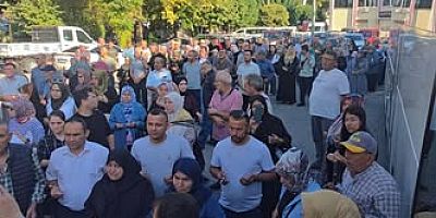 EGE ÇAKIRLAR İLK UMRE  GRUBU KUTSAL TOPRAKLARDA 