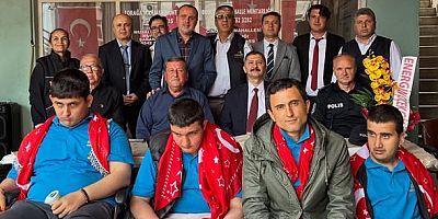 ENGELLİLER DERNEĞİNDEN ASKER EĞLENCESİ