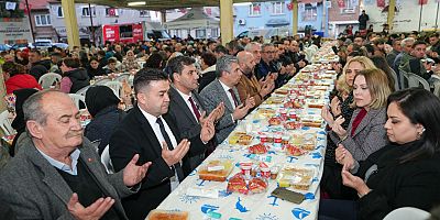 FERDİ ZEYREK İFTARDA KIRKAĞAÇLILARLA BULUŞTU