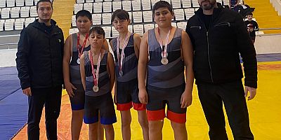 Greko Romen Güreşte Kırkağaçlı Gençler Başarıya  Doymuyor