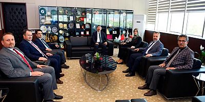 KAYMAKAM OKTAY REKTÖR KİBAR'I ZİYARET ETTİ 