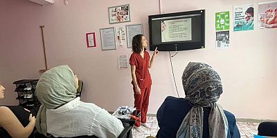 Kırkağaç Devlet Hastanesi’nde Gebe Okulu Eğitimi Gerçekleştirildi