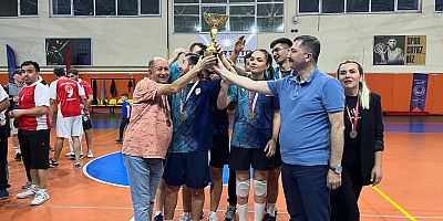 ŞAMPİYON İLÇE SPOR MÜDÜRLÜĞÜ 